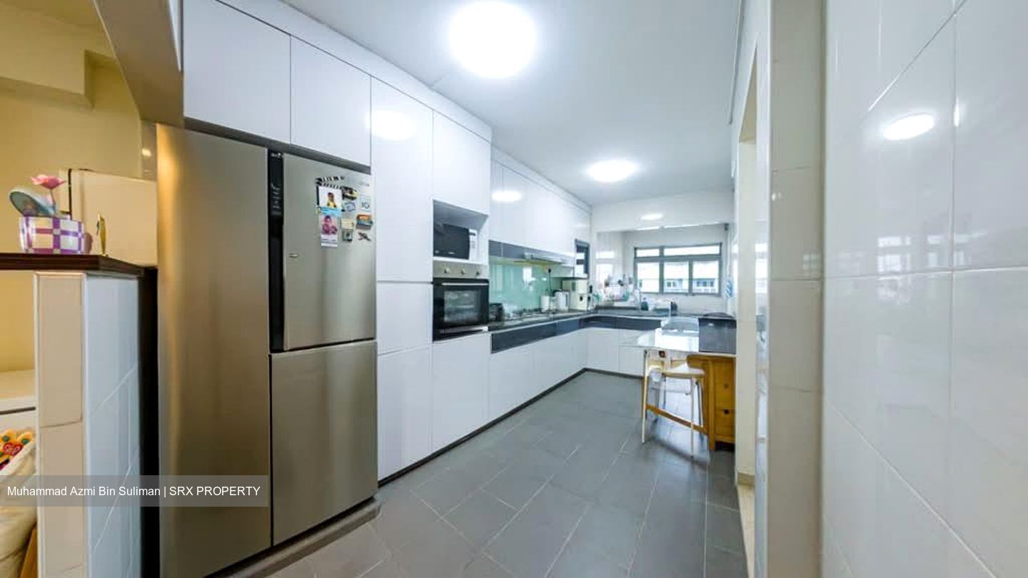 Blk 818 Woodlands Street 82 (Woodlands), HDB Executive #528256841